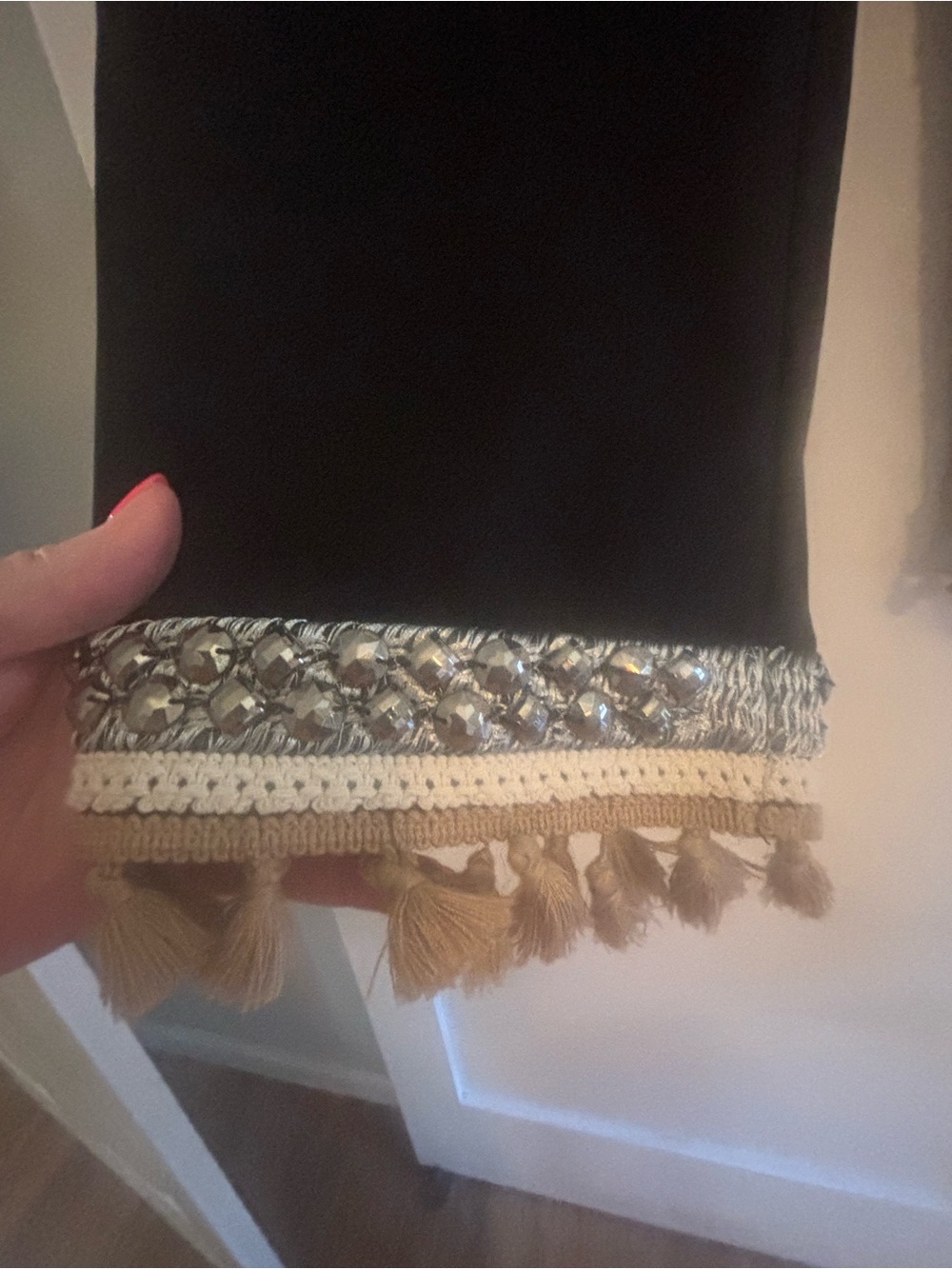 Chico's So Slimming Black Cropped Pants with Chain Detail Size 2.5 Chico’s - Picture 2 of 5